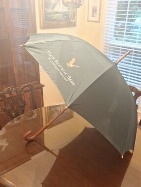 First Republic Golf Umbrella, with Wooden Handle